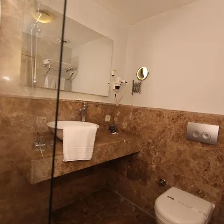 Etap Mola 3*